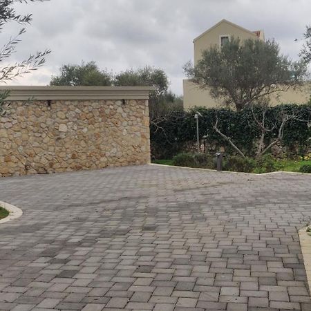 Villa Joyana سفوروناتا المظهر الخارجي الصورة